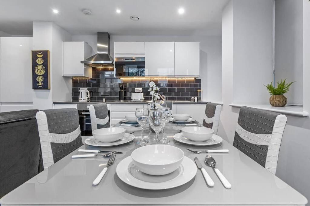 Sleep 7 20 Mins From London Waterloo Bp65 Apartment Exterior foto